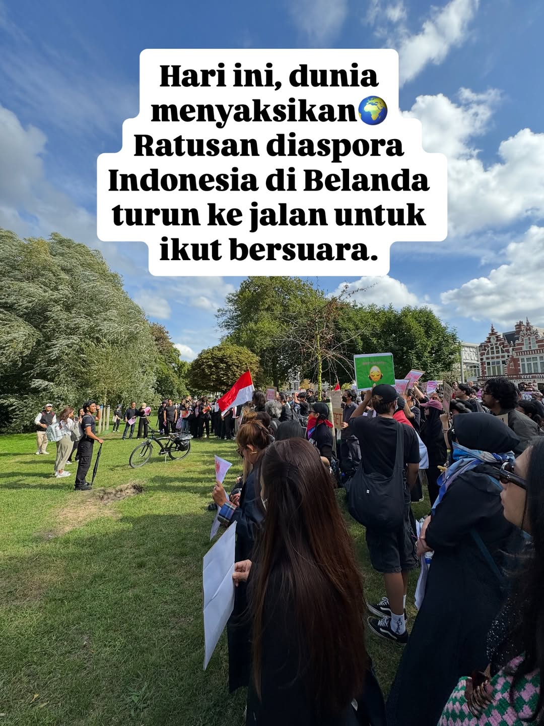 Diaspora Belanda turun ke jalan. (Instagram)